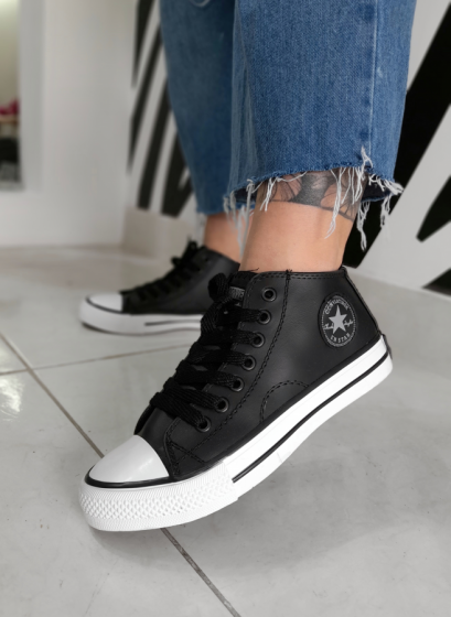 Botineta Star Cuerina Black