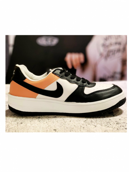 Zapatilla Air Force Tricolor – Estilo urbano con personalidad