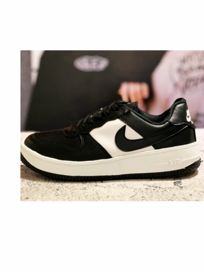 Zapatilla Air Force Black & White